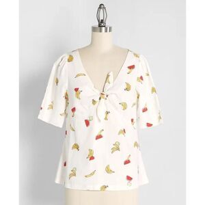 ✨ModCloth Pack a Picnic Tie Front Linen Sz Small Shirt✨